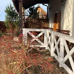 Casa de Férias Uroczy Dom Nad Jeziorem Sniardwy Tuz Obok Plazy *